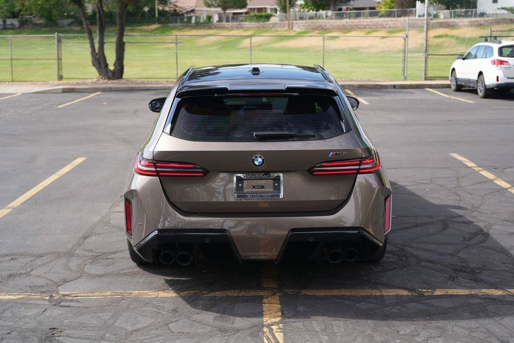 Used 2026 BMW M5 Touring AWD/4WD image 4