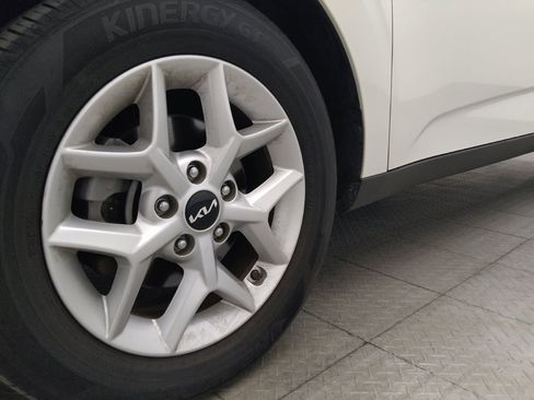 Used 2022 Kia Soul LX w/ Technology Package FWD image 31