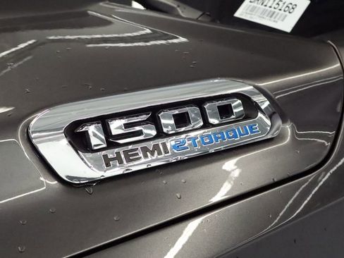 Certified 2024 RAM 1500 Big Horn AWD/4WD image 17
