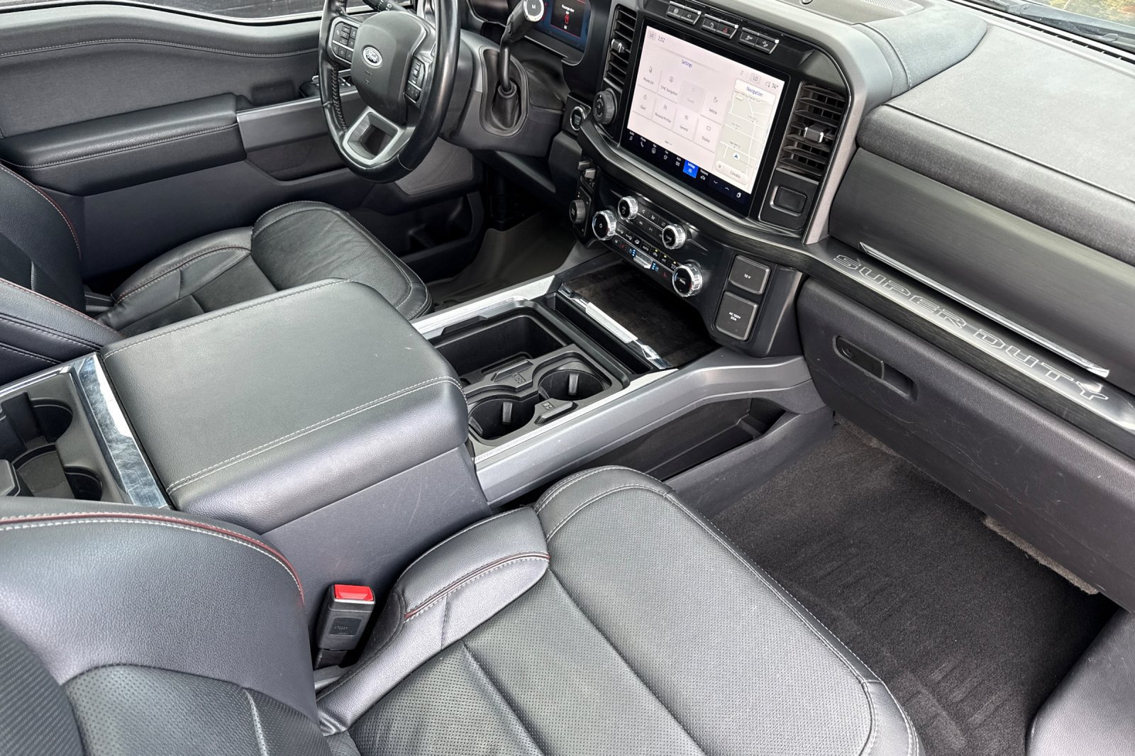 Used 2023 Ford F350 Lariat w/ Lariat Ultimate Package AWD/4WD image 15