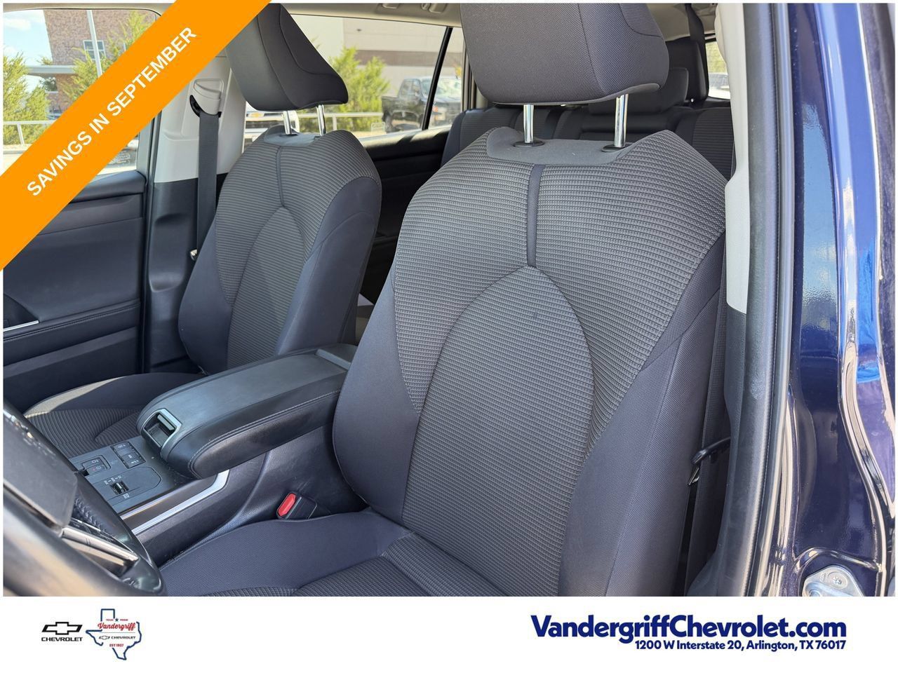 Used 2022 Toyota Highlander LE FWD image 22