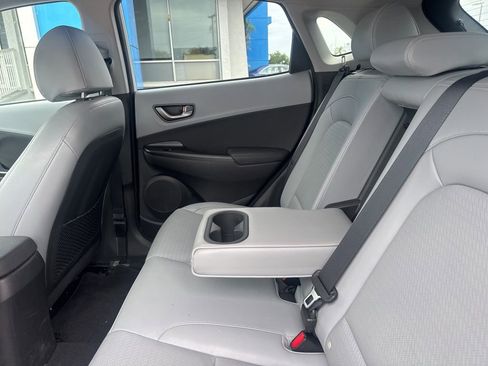 Used 2021 Hyundai Kona Ultimate FWD image 12