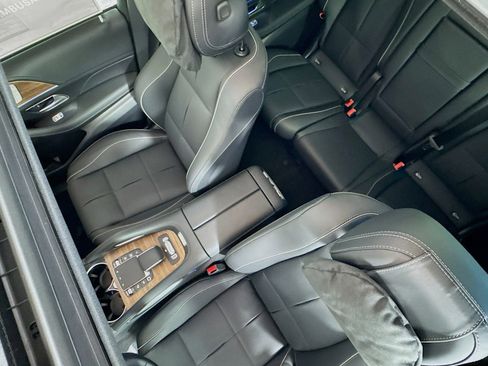 New 2025 Mercedes-Benz GLS 580 4MATIC image 19
