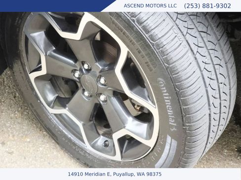 Used 2013 Subaru Crosstrek 2.0i Limited w/ Popular Pkg 2 AWD/4WD image 16