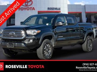 Used 2016 Toyota Tacoma TRD Off-Road w/ Towing Package AWD/4WD video 1