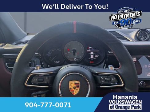 Used 2023 Porsche Macan S AWD/4WD image 32