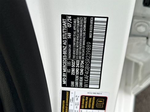 Certified 2025 Mercedes-Benz C 300 Sedan image 34