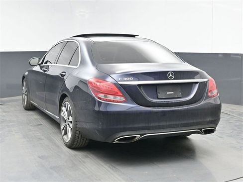 Used 2017 Mercedes-Benz C 300 Sedan image 12