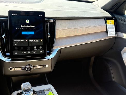 New 2026 Volvo XC90 B6 Ultra w/ Protection Package Premier image 12