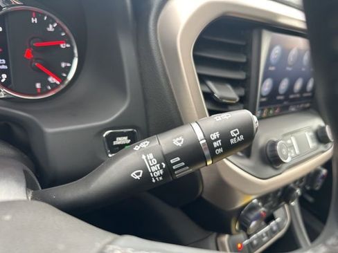 Used 2023 GMC Acadia Denali w/ Trailering Package image 21