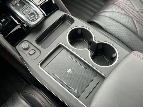 Used 2025 Acura MDX A-Spec image 23