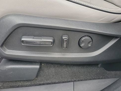 Used 2023 Honda Pilot Elite image 42