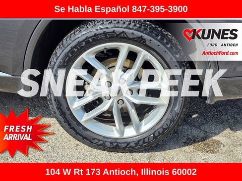 Used 2024 Dodge Durango GT AWD/4WD image 16