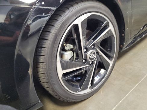 Used 2018 Honda Accord LX image 31