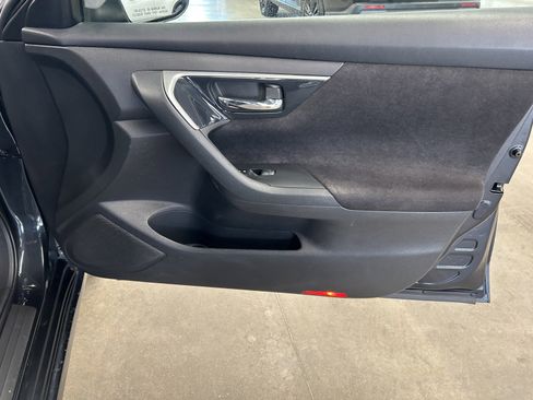 Used 2013 Nissan Altima 2.5 S image 17