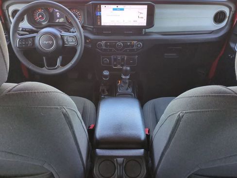 Used 2024 Jeep Wrangler Unlimited Sport AWD/4WD image 14