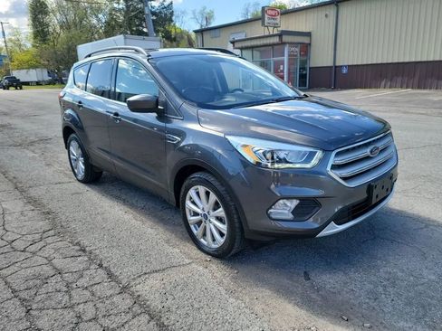 Used 2019 Ford Escape SEL AWD/4WD image 3