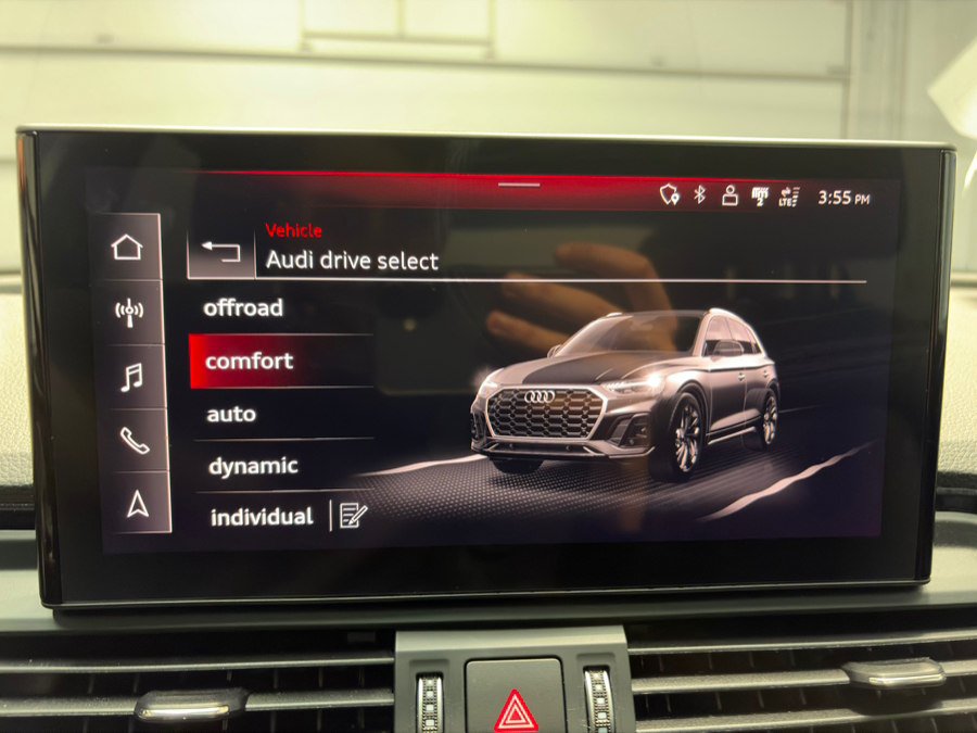 Used 2023 Audi Q5 2.0T Premium Plus w/ Premium Plus Package AWD/4WD image 31