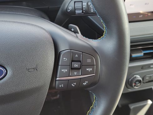 Certified 2025 Ford Maverick Lobo AWD/4WD image 23