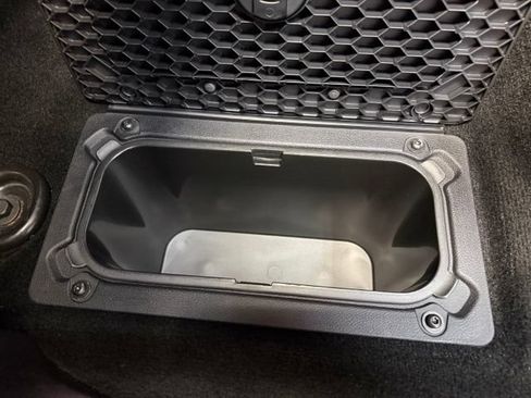 Used 2016 RAM 1500 Sport w/ Comfort Group AWD/4WD image 39
