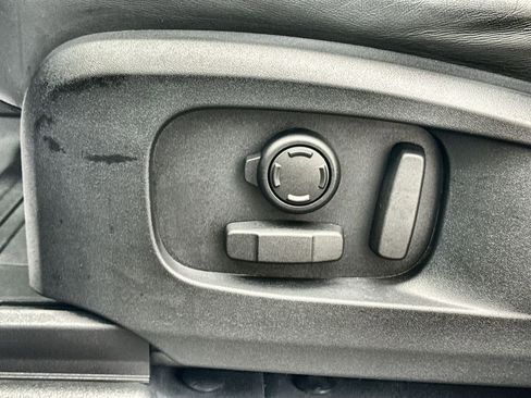 Used 2022 Land Rover Defender 110 V8 image 18