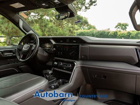 Used 2025 GMC Sierra 1500 AT4X AWD/4WD image 38