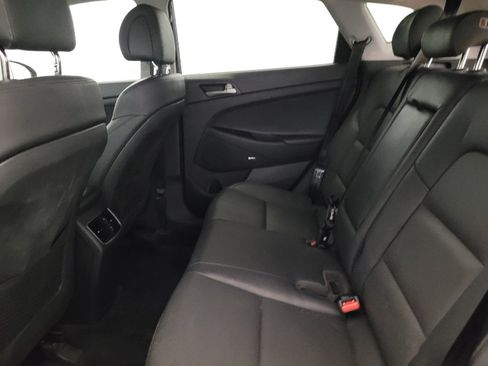 Used 2018 Hyundai Tucson SEL Plus AWD/4WD image 18