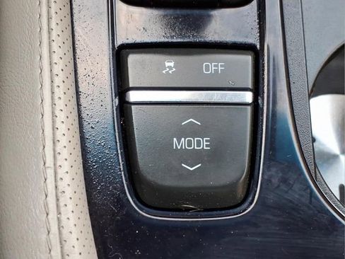 Used 2016 Cadillac CTS Luxury image 21