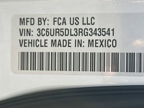 Used 2024 RAM 2500 Big Horn image 31