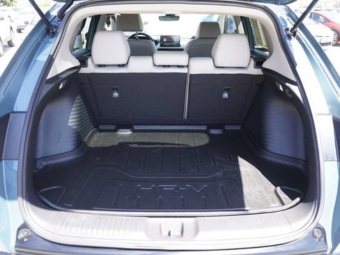 Used 2024 Honda HR-V EX-L image 8