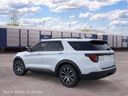 New 2026 Ford Explorer ST-Line RWD image 4