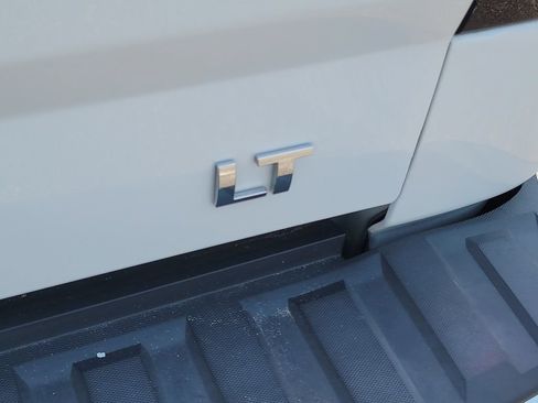 Used 2016 Chevrolet Silverado 1500 LT w/ All Star Edition AWD/4WD image 8
