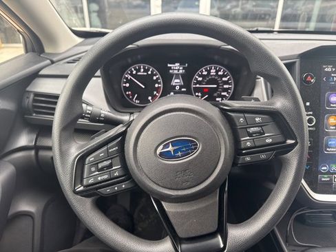 Used 2024 Subaru Crosstrek 2.0i Premium image 6