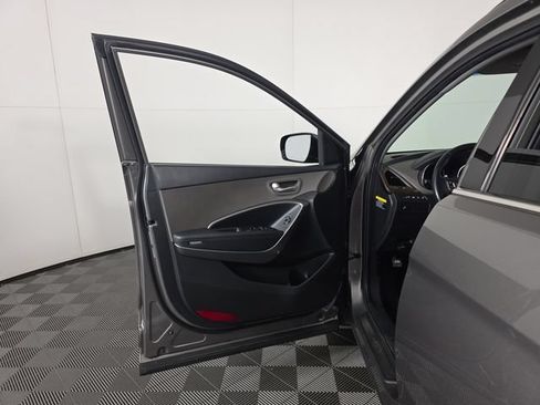Used 2018 Hyundai Santa Fe Sport 2.0T FWD image 20