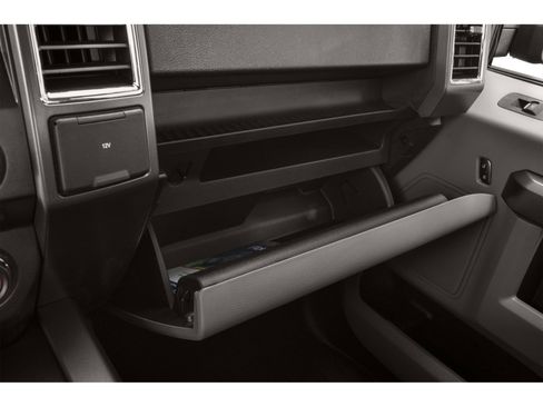 Used 2015 Ford F150 XLT w/ Equipment Group 302A Luxury image 17