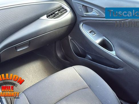 Used 2023 Chevrolet Malibu LT image 29