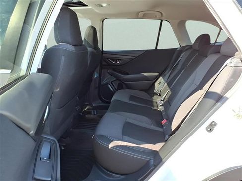 Used 2020 Subaru Outback Premium image 18