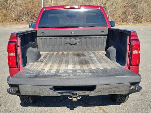 Used 2018 Chevrolet Silverado 1500 LT w/ LT Convenience Package AWD/4WD image 16