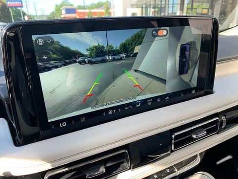 New 2026 Lincoln Aviator Reserve w/ Jet Appearance Package AWD/4WD image 32