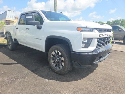Used 2021 Chevrolet Silverado 2500 Custom w/ Custom Value Package AWD/4WD image 1