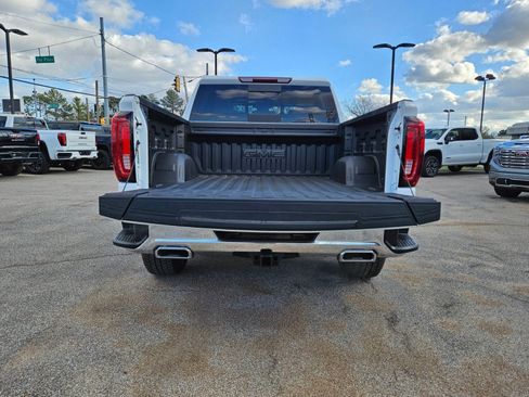 New 2026 GMC Sierra 1500 SLT w/ SLT Premium Package AWD/4WD image 4