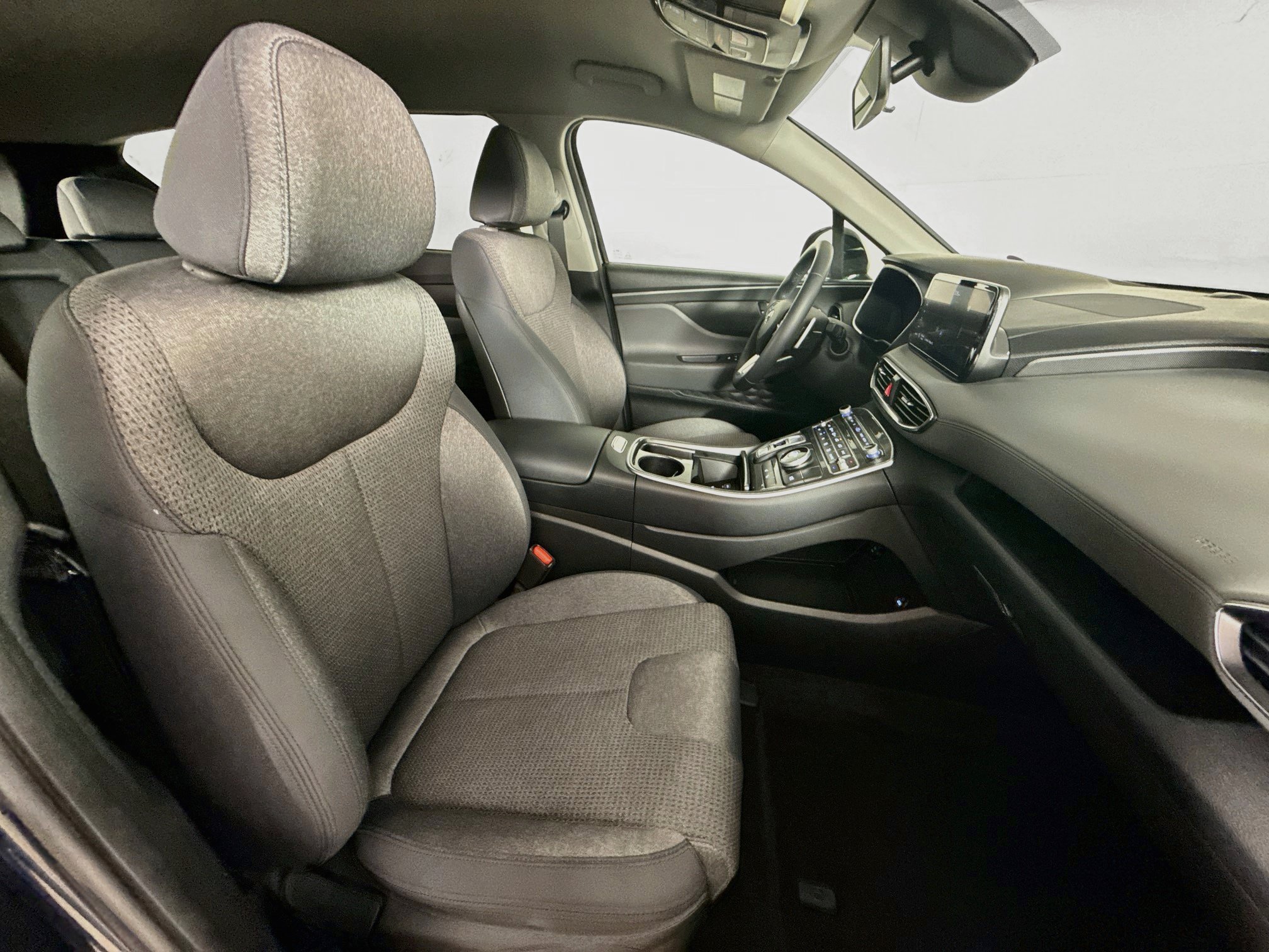Used 2023 Hyundai Santa Fe SEL FWD image 35