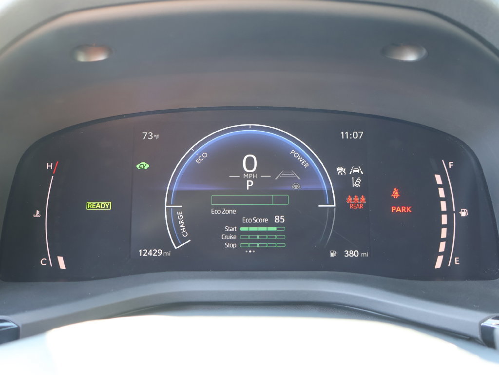 Used 2026 Toyota Camry SE FWD image 28