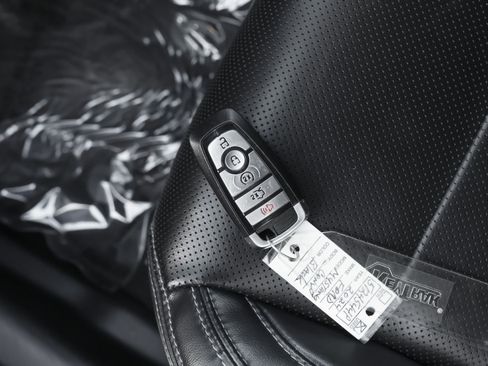 Used 2024 Ford Mustang Premium image 41