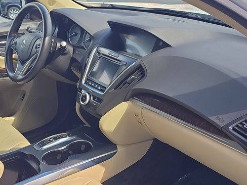 Used 2020 Acura MDX SH-AWD image 16