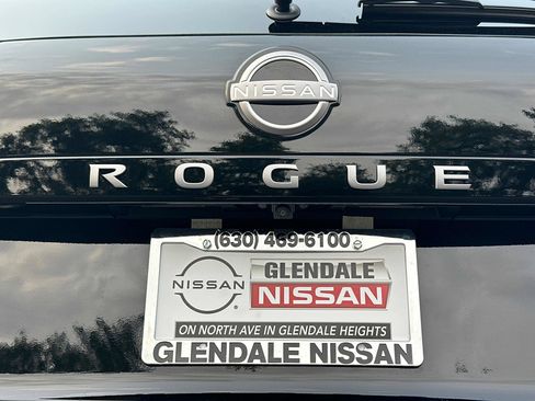 New 2026 Nissan Rogue SV w/ Cold Weather Package AWD/4WD image 12