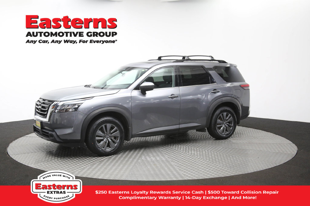 Used 2023 Nissan Pathfinder SV w/ SV Premium Package AWD/4WD image 62