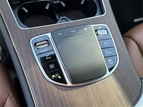 Used 2022 Mercedes-Benz GLC 300 GLC 300 image 32