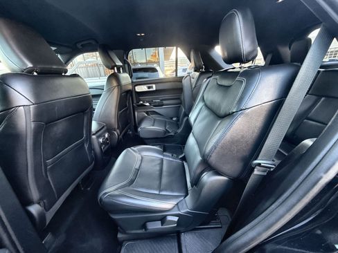 Used 2021 Ford Explorer ST w/ Equipment Group 401A image 24