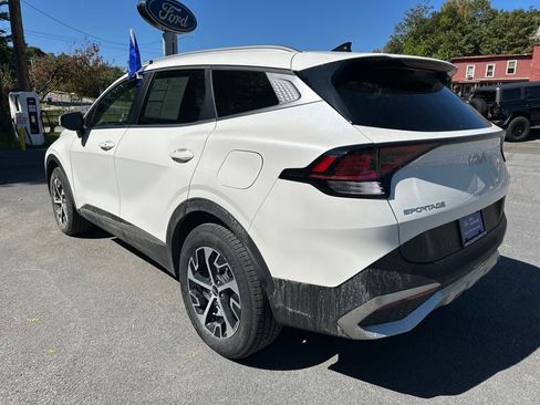 Used 2025 Kia Sportage EX AWD/4WD image 7